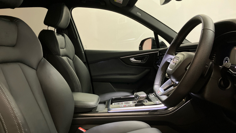 Audi Q7 45 TDI Quattro Black Edition 5dr Tiptronic Diesel Estate